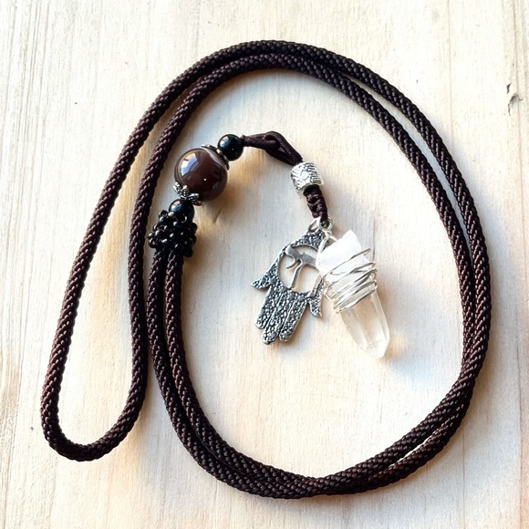 Handmade Sterling silver hamsa clear Quartz wand necklace gemstone healing stone - Picture 1 of 8